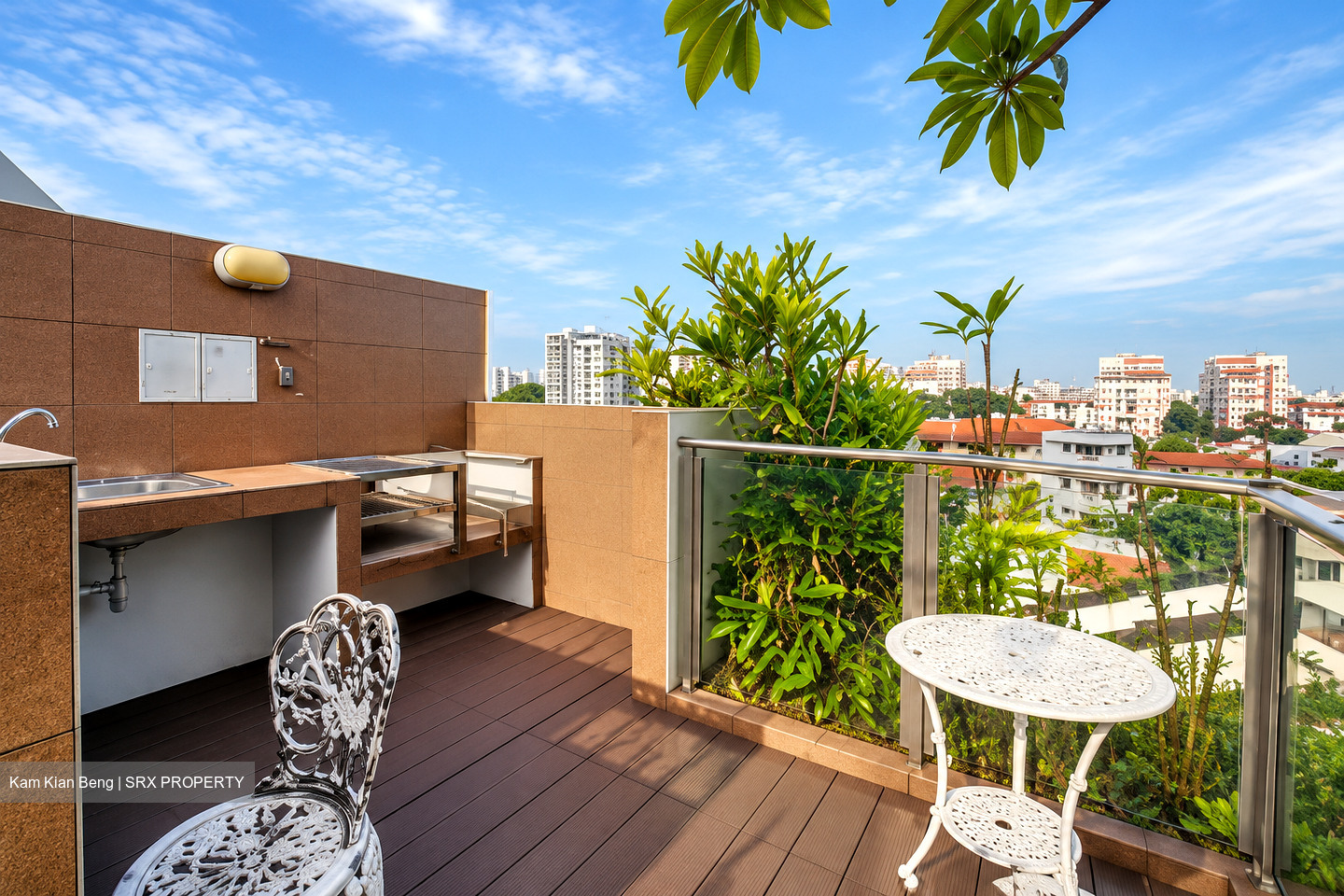 Sunny Lodge (D14), Apartment #638673891